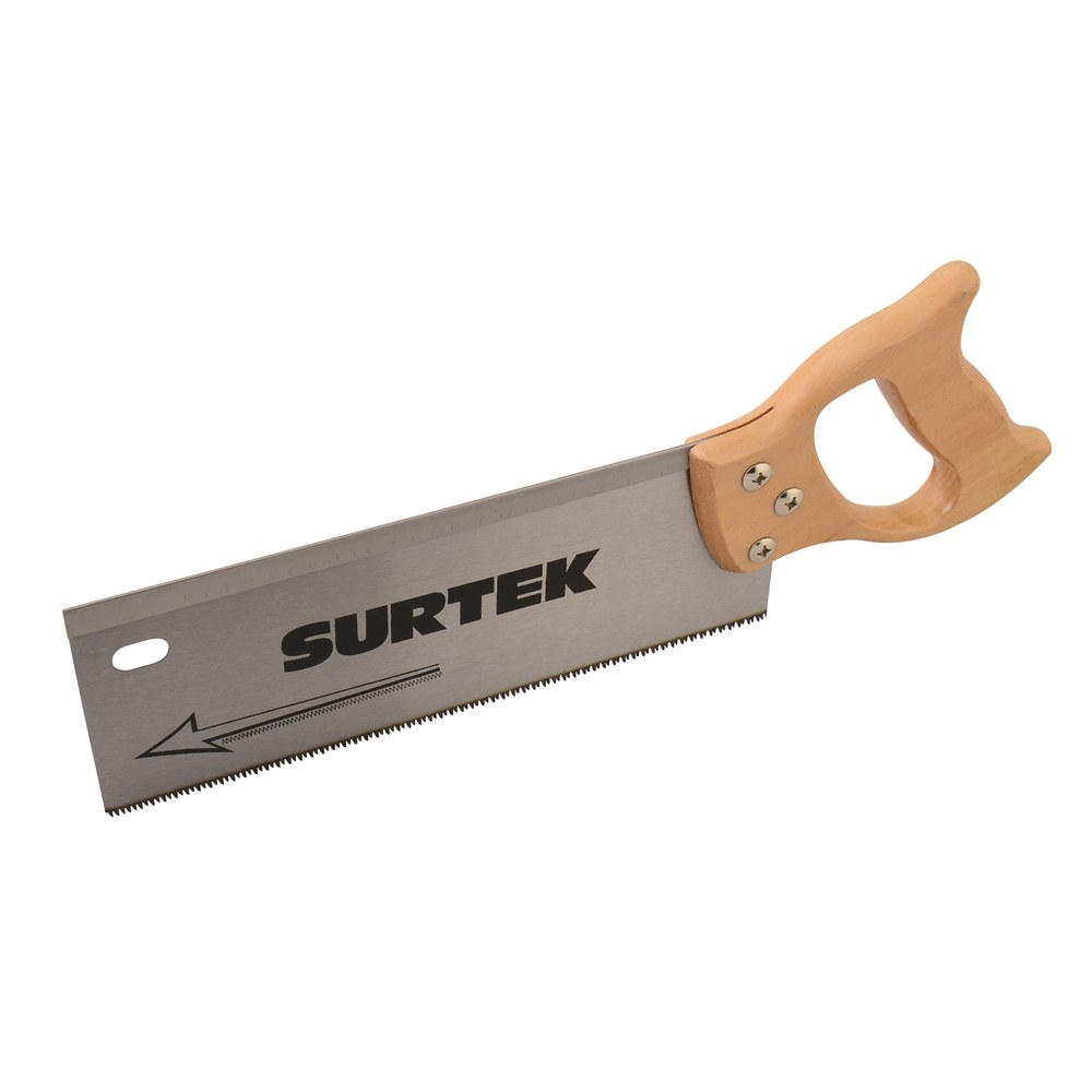 Serrucho con mango de madera de costilla de 12" Surtek