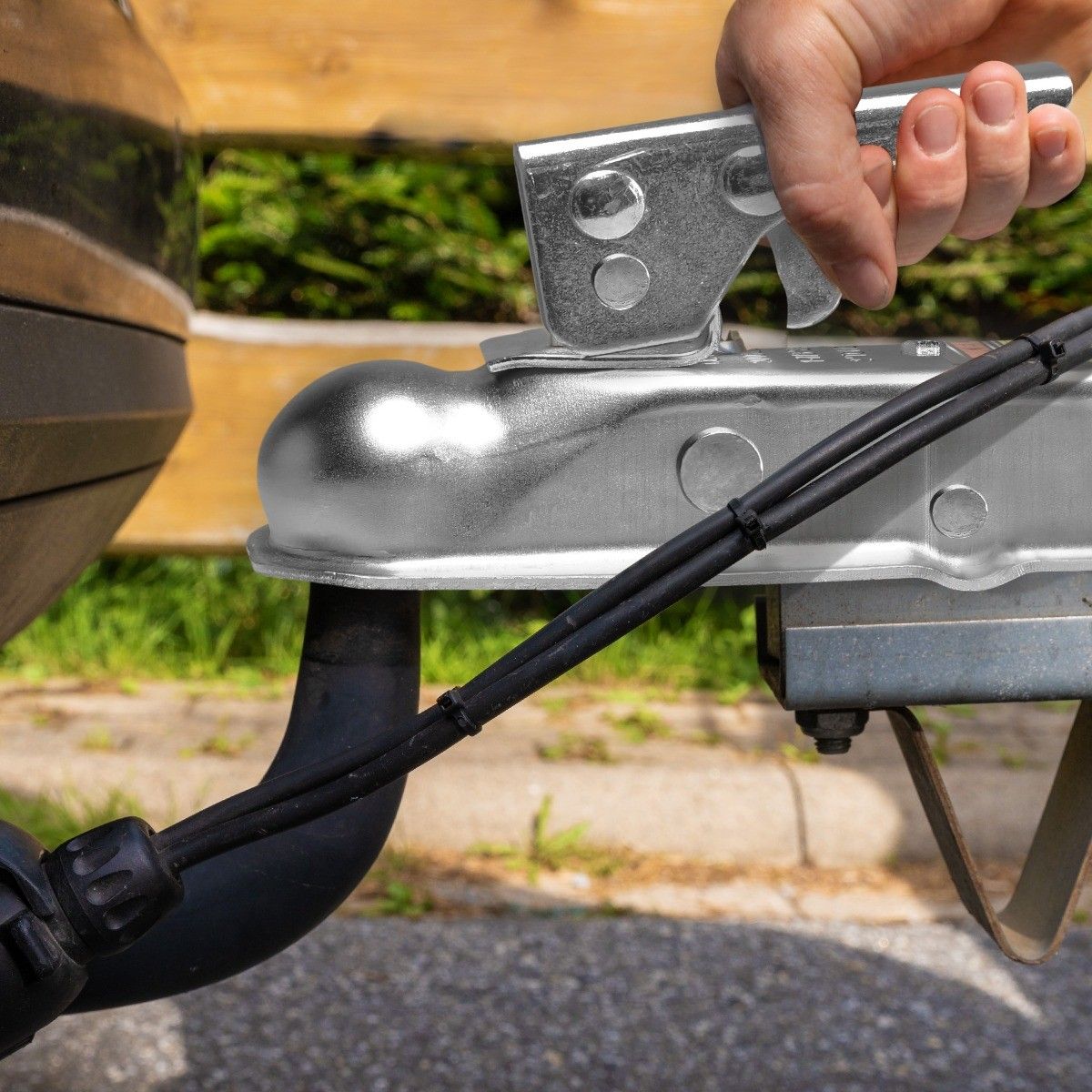MIKELS ACO2-35 Acoplador para arrastre (2"x2", 3.500 lbs) - Imagen 2