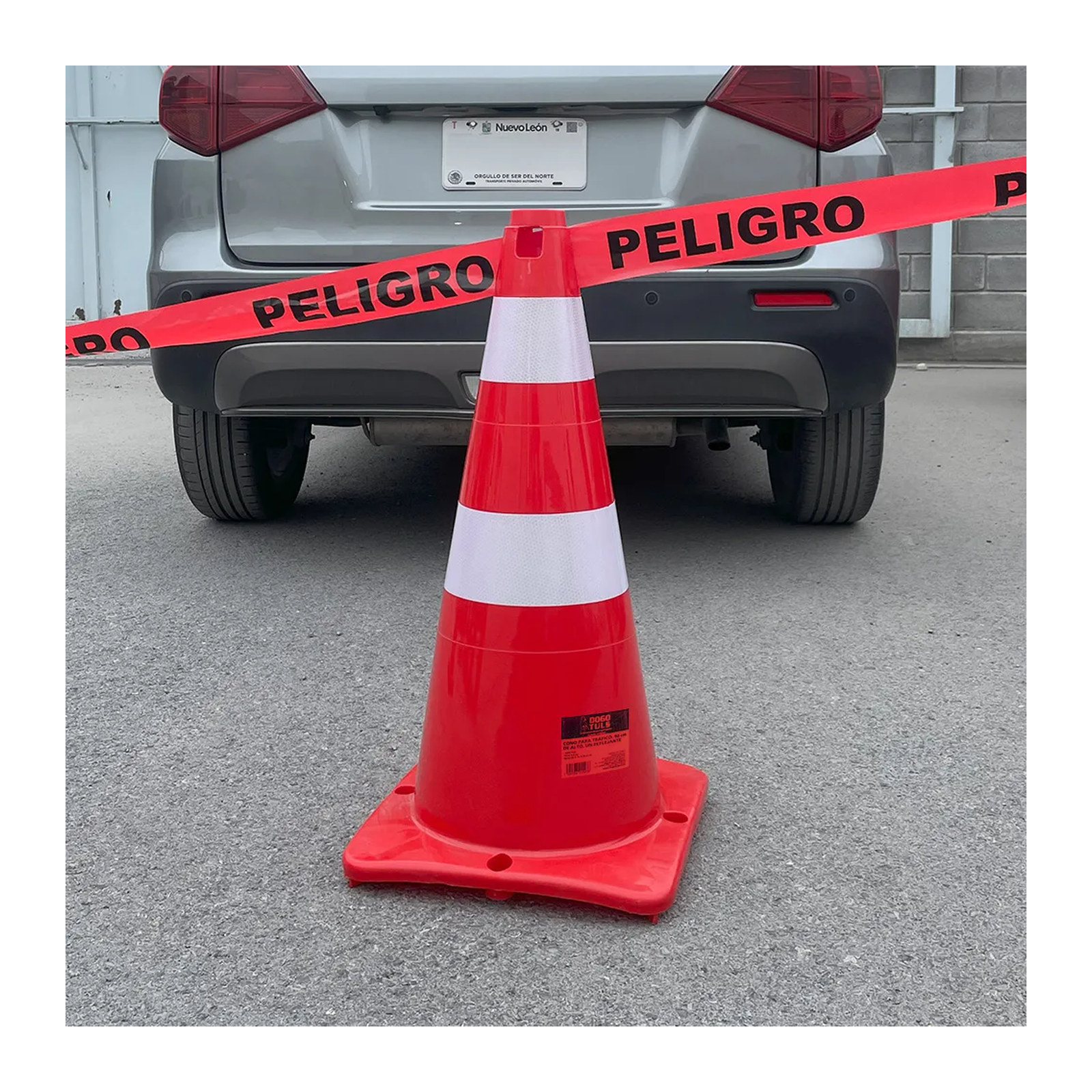 Cono para Tráfico de PE 75 cm con Dos Reflejantes - Imagen 2